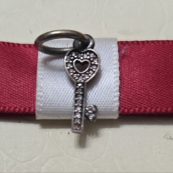Pandora Jewelry - Pandora Symbol Of Trust Charm. Heart Key